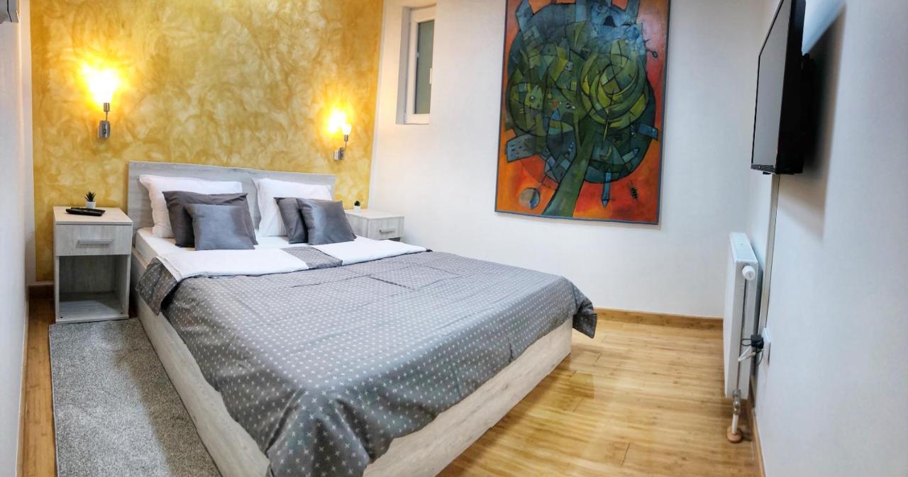 Tepic Garni Hotel Temerin 外观 照片