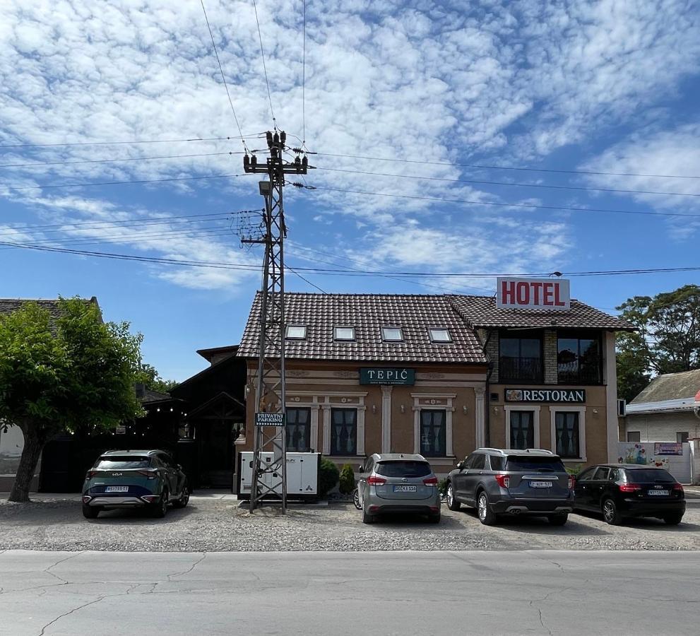 Tepic Garni Hotel Temerin 外观 照片